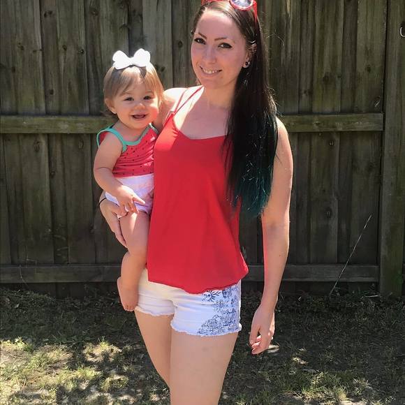 Meet your Posher, Allison - Picture 1 of 1